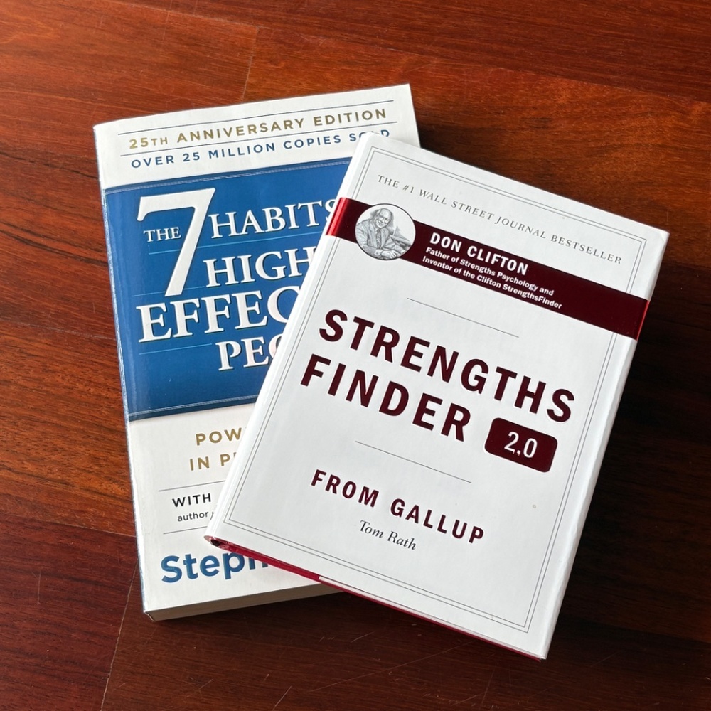 "The 7 Habits of Highly Effective People" and "Strengths Finder 2.0" Bundle